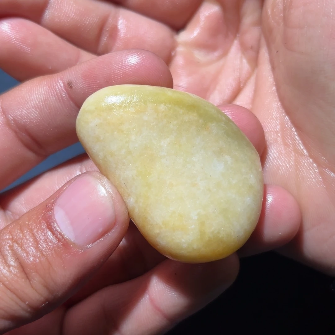 和田玉未镶嵌珠宝奇石