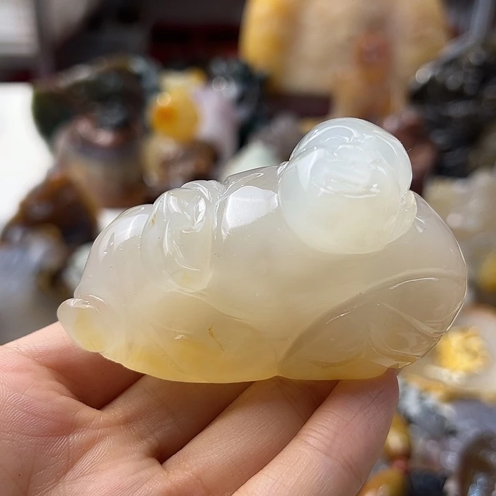 老***三未镶嵌颈饰玛瑙/玉髓