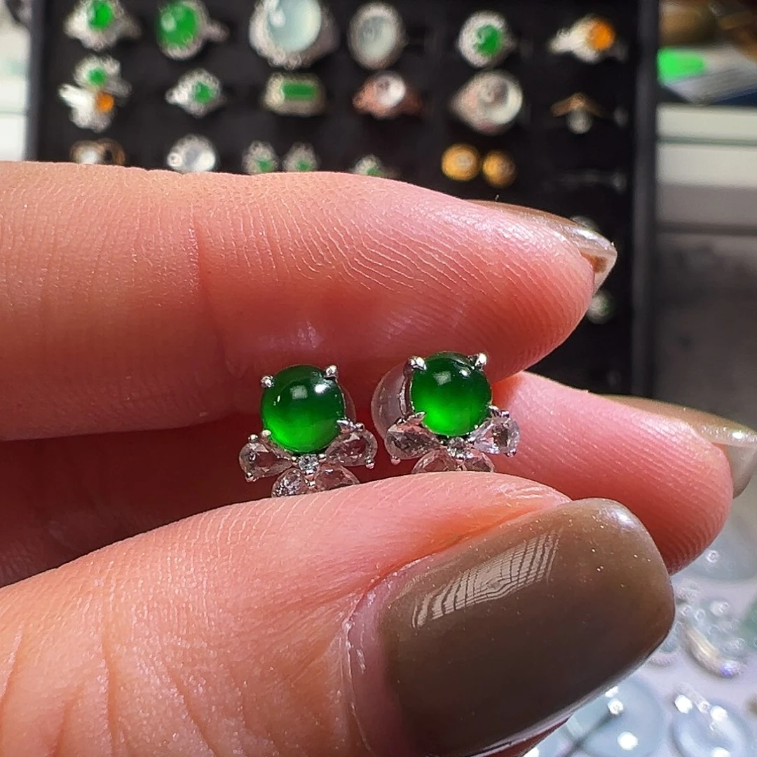 翡翠18K金镶嵌颈饰耳钉