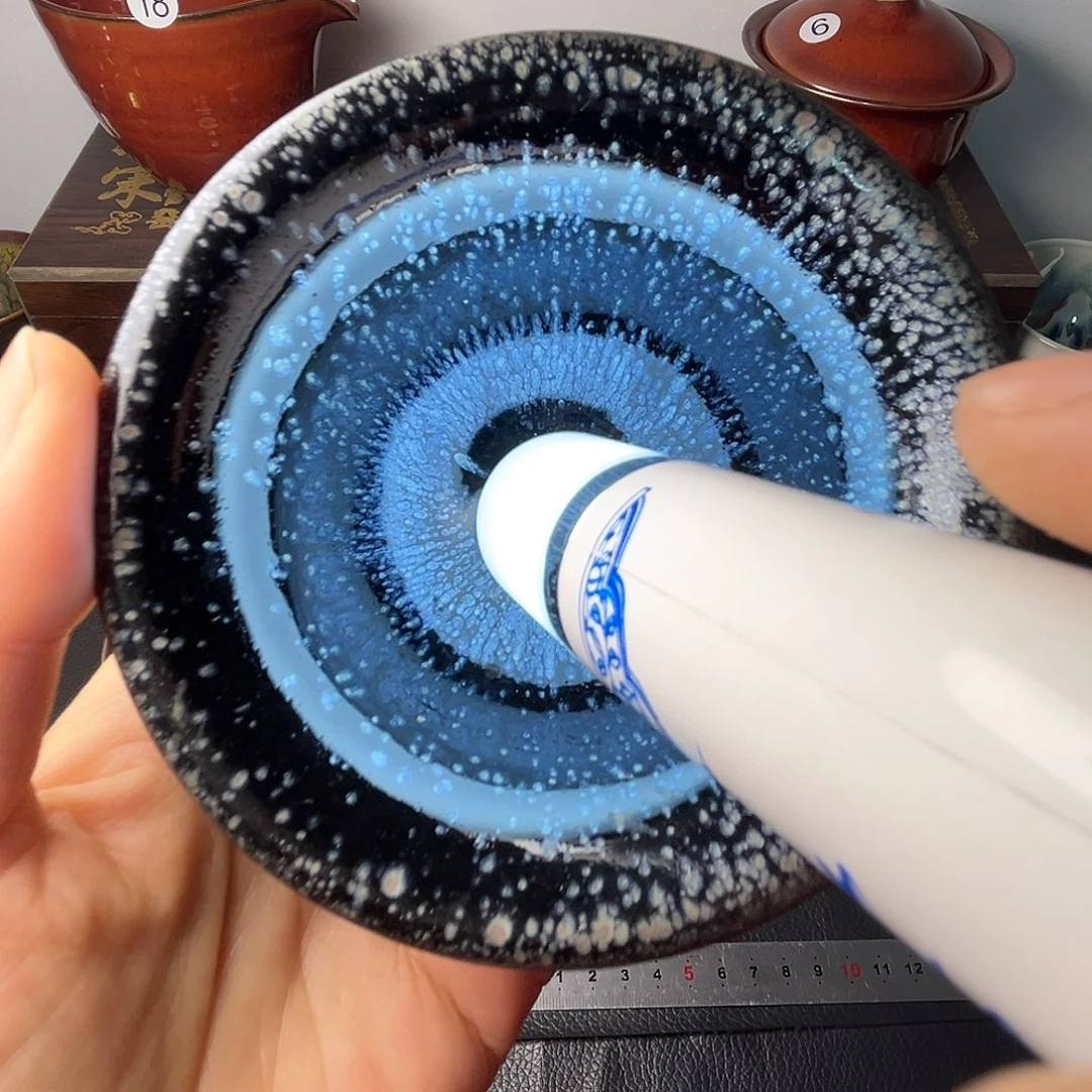 茶盏在这条街上也没有看到什么