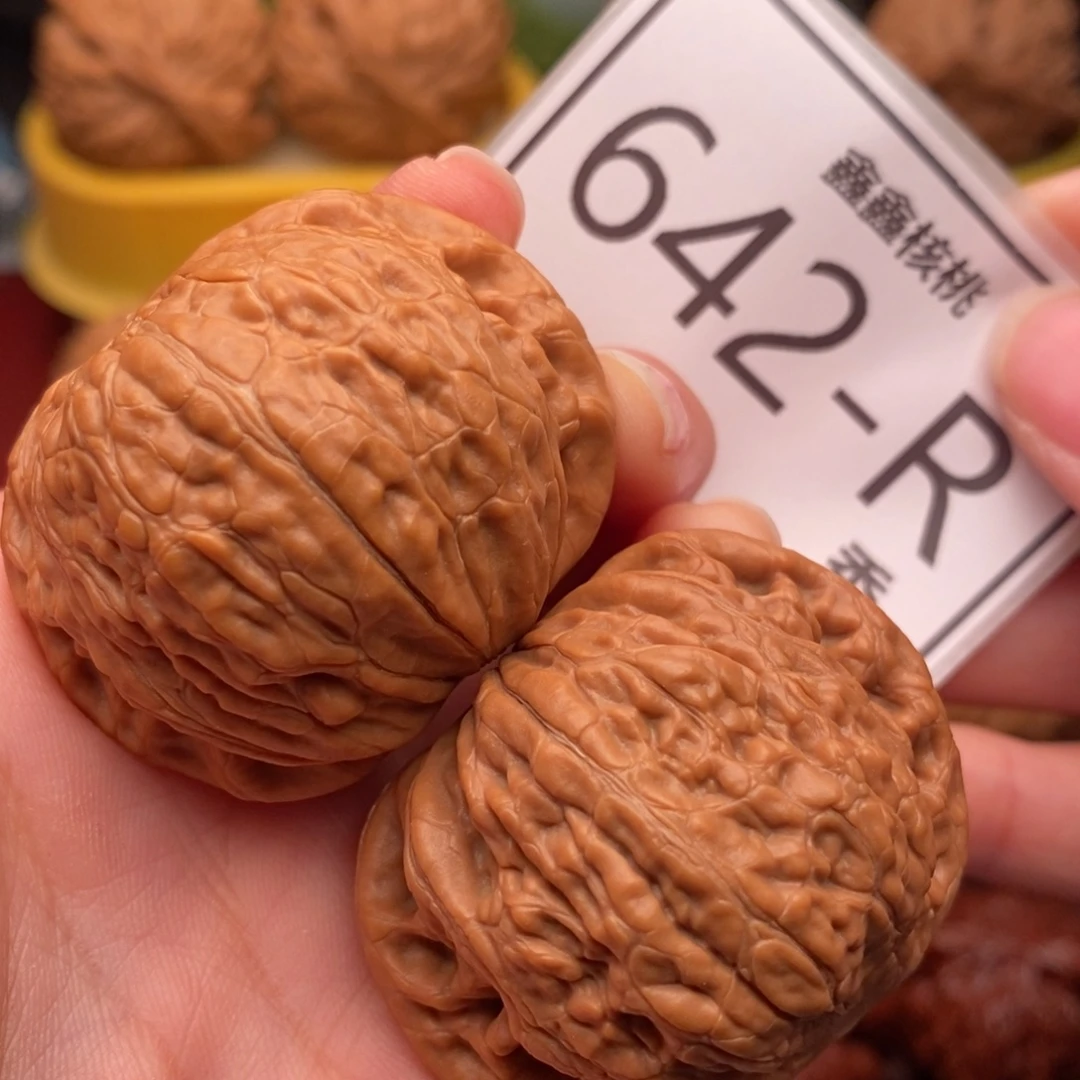 文玩核桃把件铁锤43