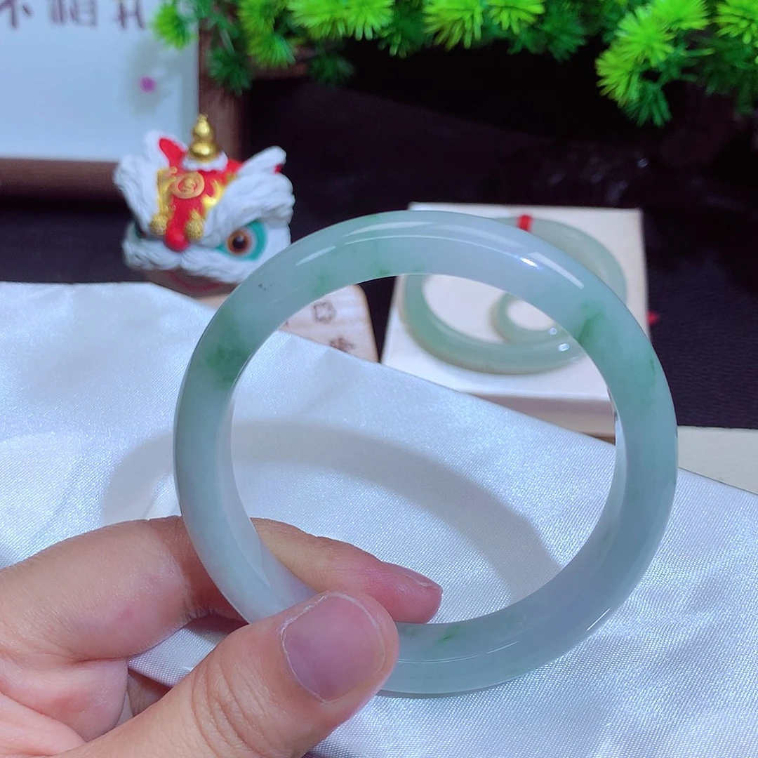 翡翠未镶嵌手镯1278