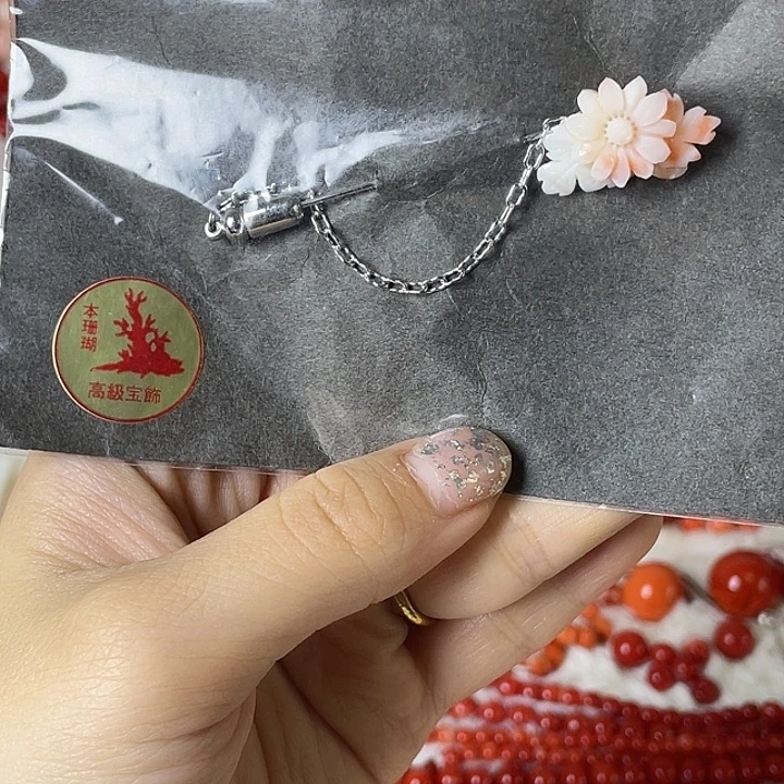 用***3花岗石纯铜锡合金纯铜福利momo胸针