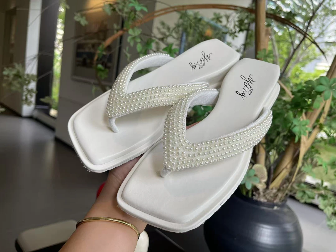 极简女款法式人字拖鞋珍珠百搭舒适人字拖
