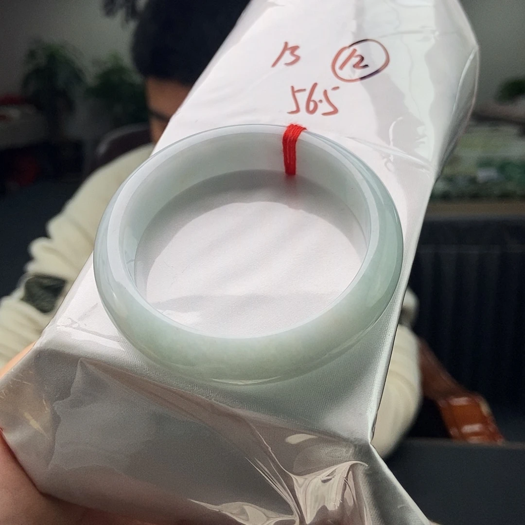 翡翠未镶嵌手镯拍一发一