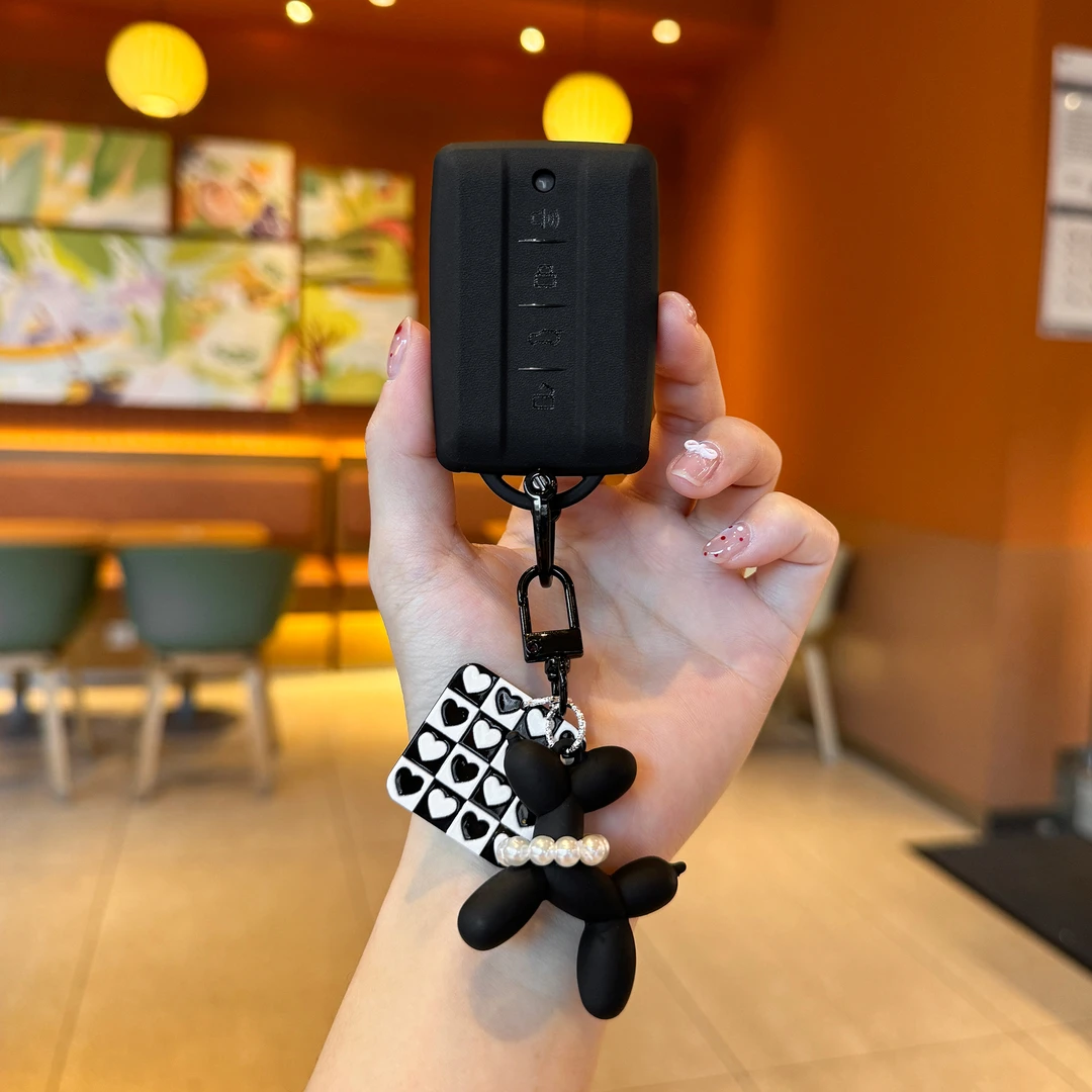 适用坦克300钥匙套女款超薄400hi4t硅胶套500专用高级感700爱心狗