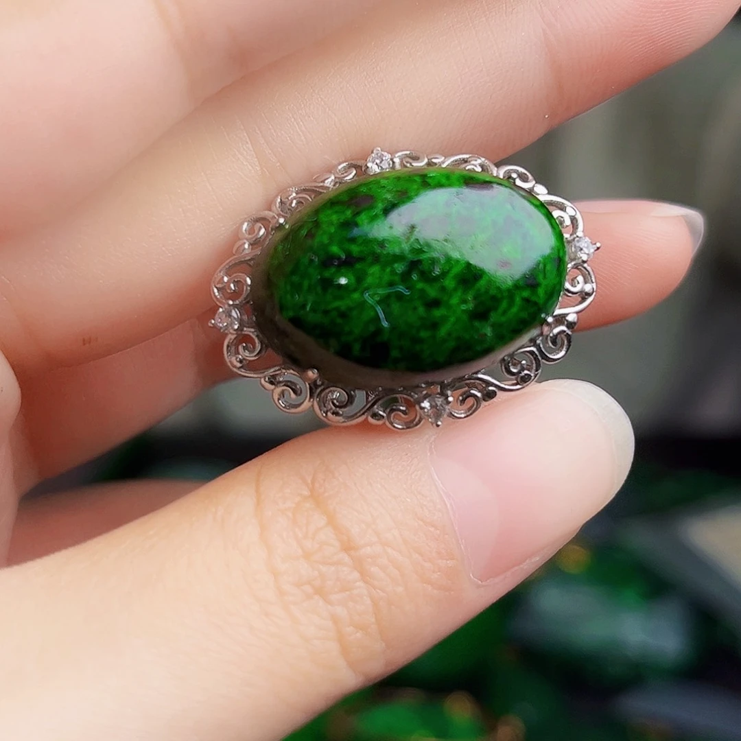 颈饰银S925镶嵌翡翠多样性