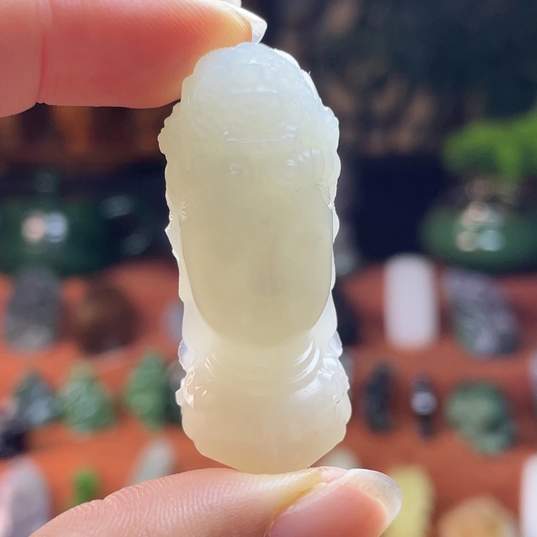 和田玉未镶嵌挂件新疆暖白油润观音头造像