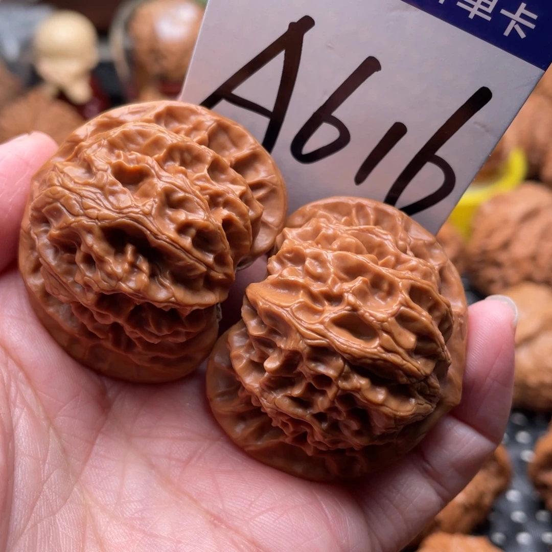 桃核把件宫灯狮子头42