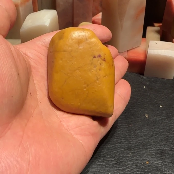 老挝石田黄原石，