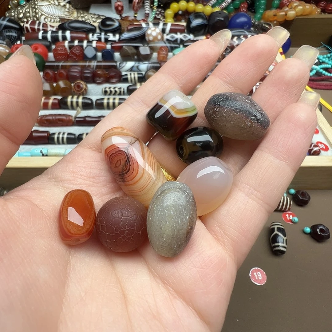 玛瑙/玉髓未镶嵌珠宝半成品