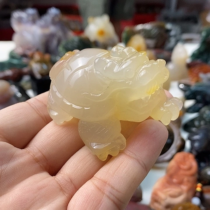未镶嵌颈饰玛瑙/玉髓