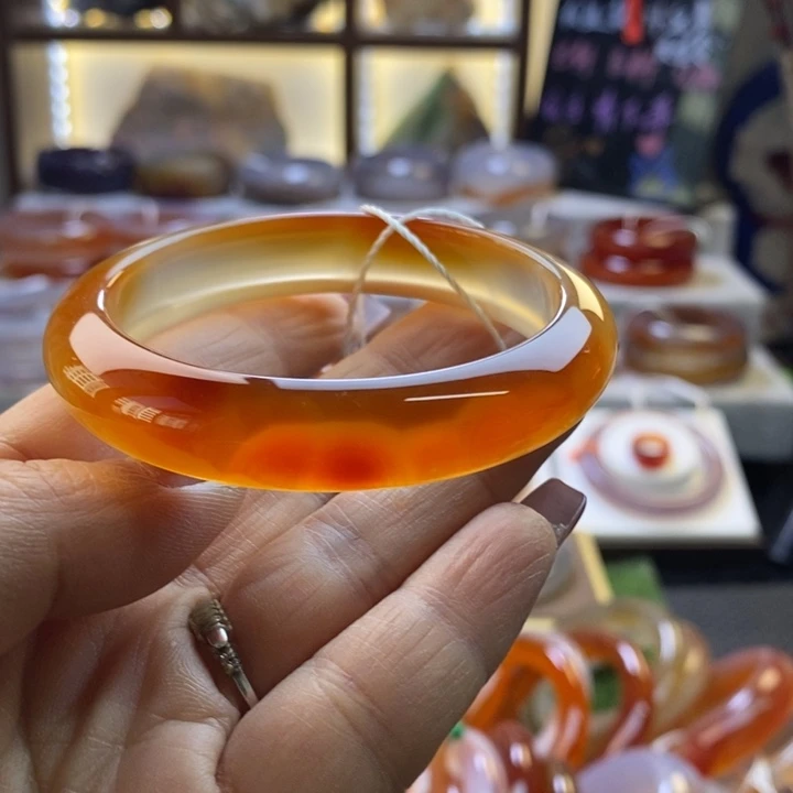 手镯玛瑙/玉髓未镶嵌