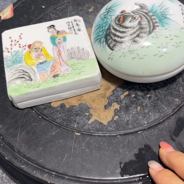 摆件不**位景德镇陶瓷艺术品