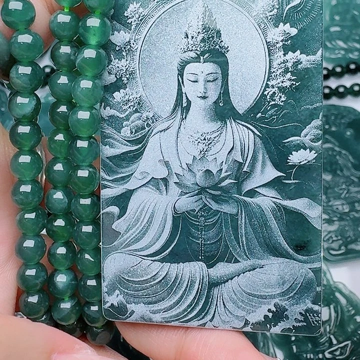 翡翠未镶嵌颈饰天然的A货翡翠多样性发其一