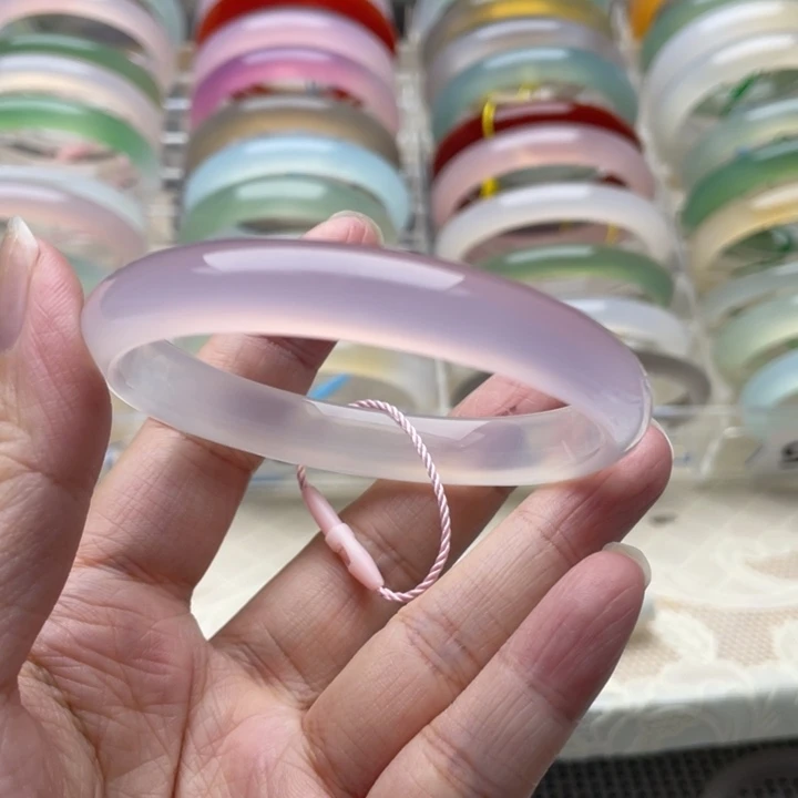 手镯玛瑙/玉髓未镶嵌55圈口