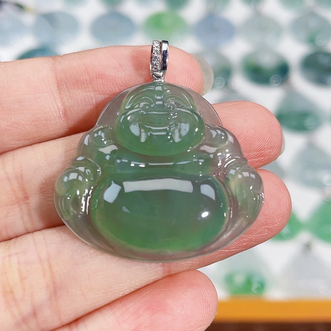 颈饰18K金镶嵌翡翠吊坠