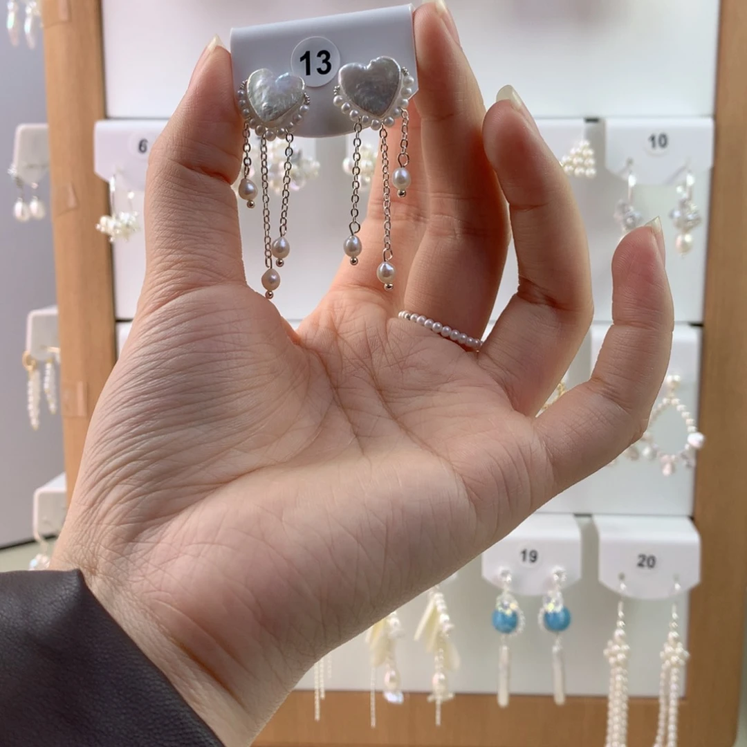 未镶嵌耳饰淡水珍珠