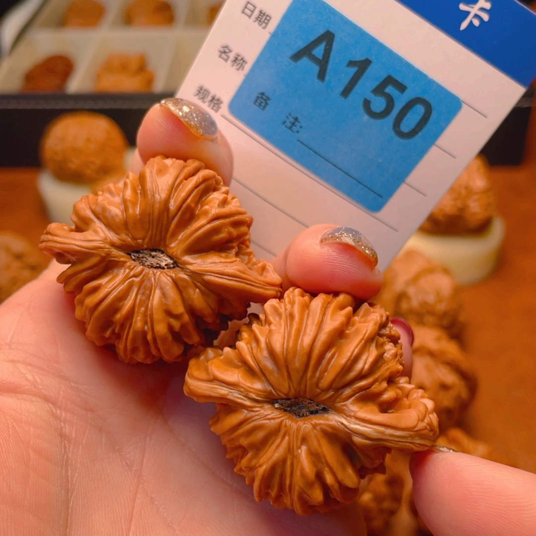 文玩核桃吊坠汉高楼44