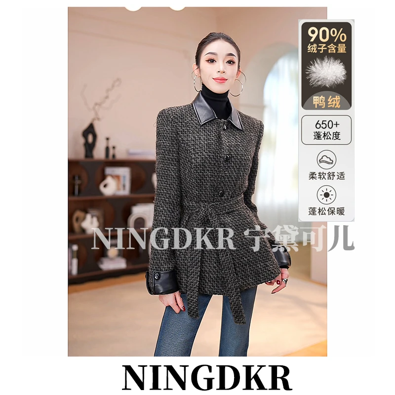 亦B41375【羽绒服白鸭绒】宁黛可儿老钱风翻领撞色拼皮外套女收腰