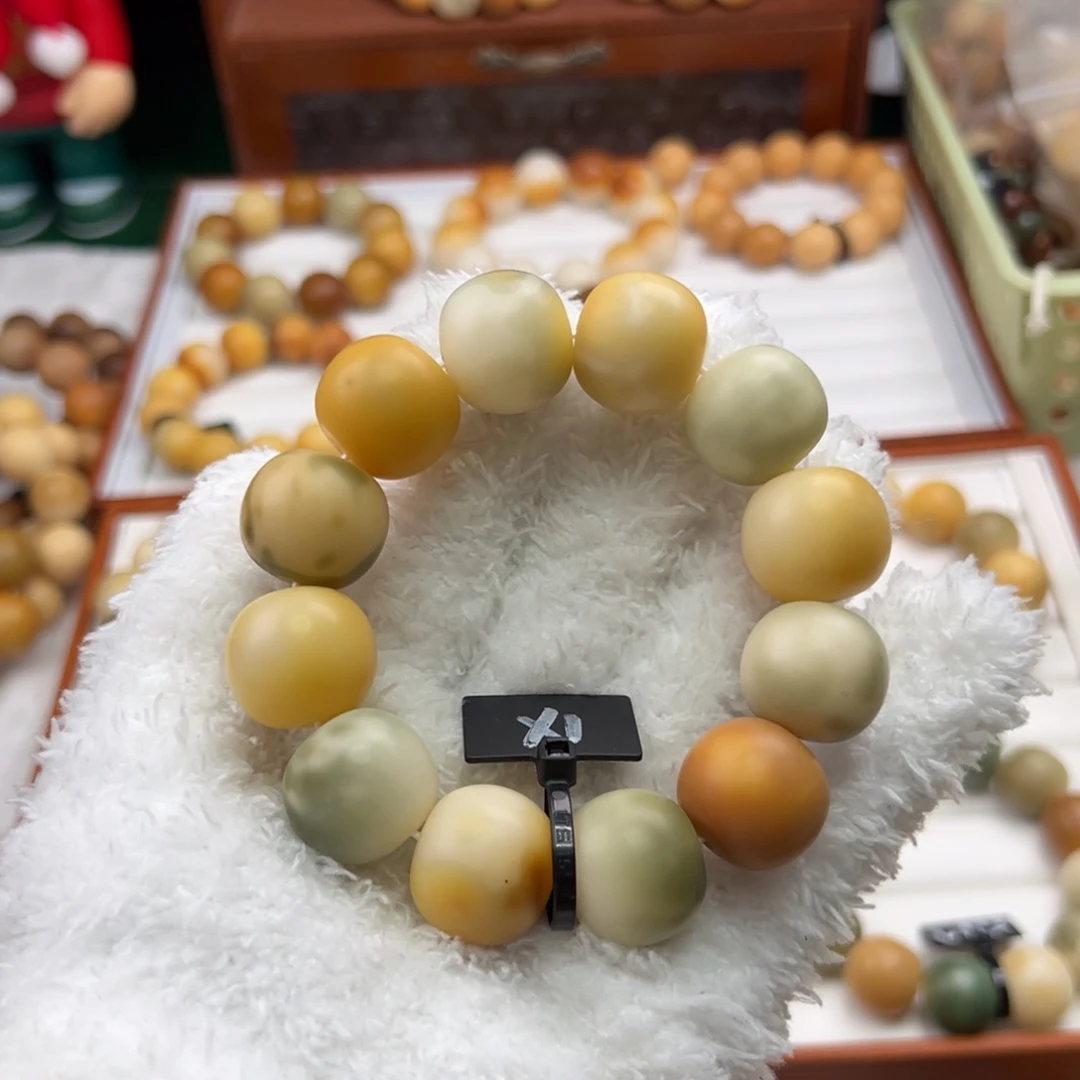 菩提根/象牙果手串卡21苹果干磨瑕疵1