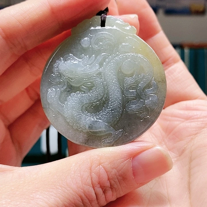 【闪购商品】颈饰未镶嵌和田玉