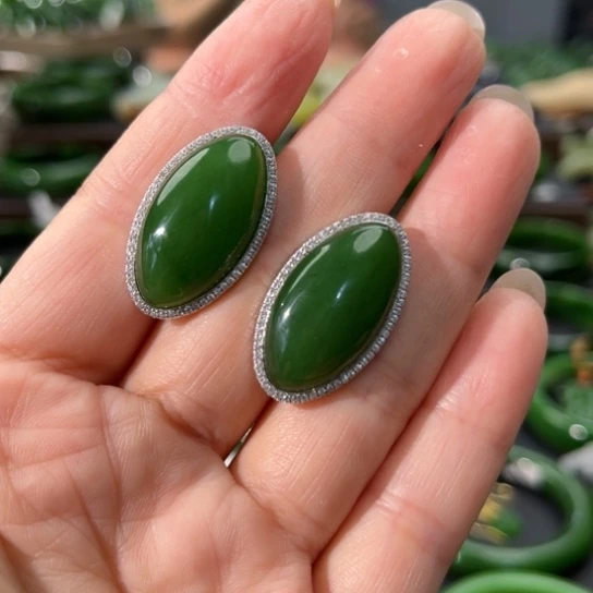 和田玉（碧玉）银S925镶嵌耳饰