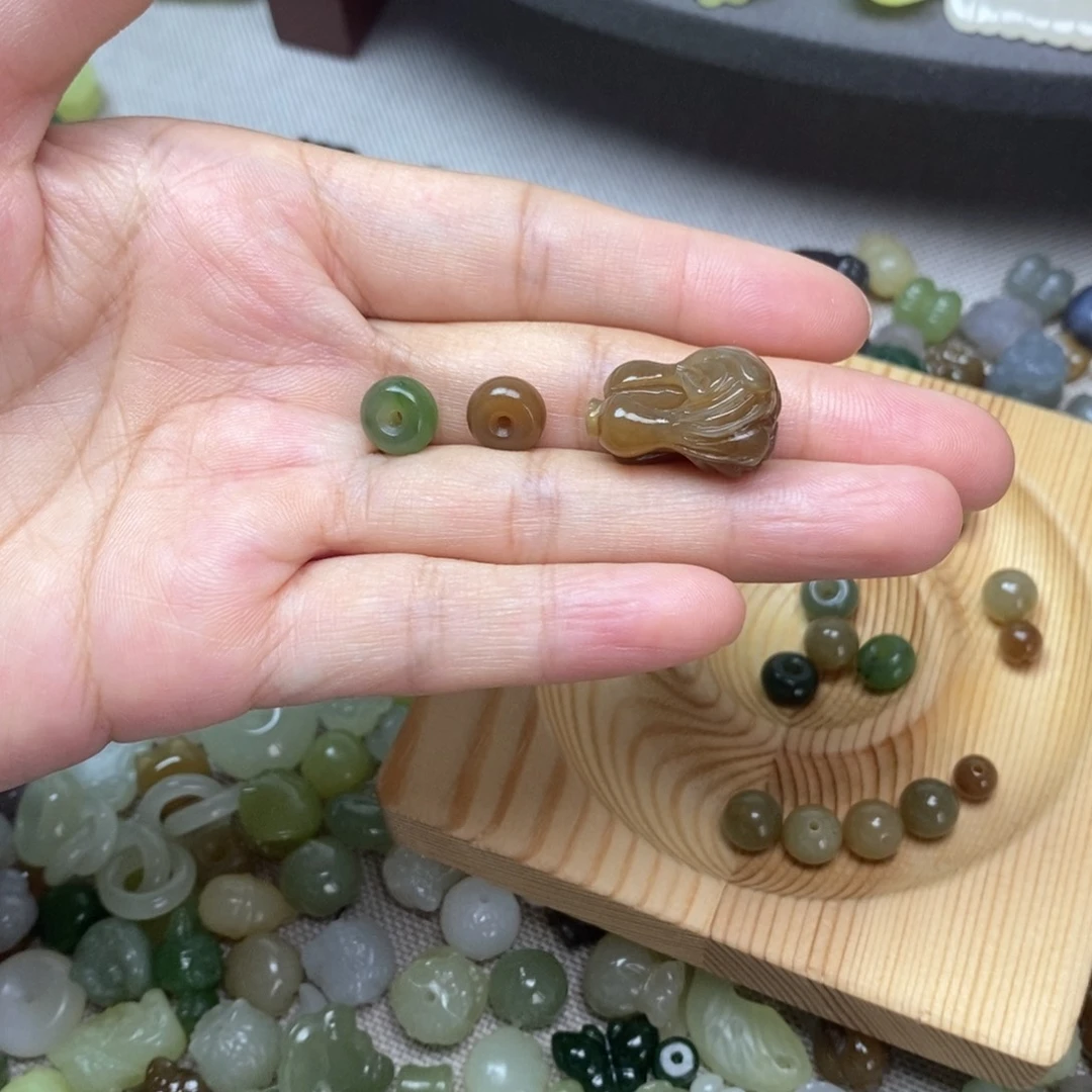 未镶嵌和田玉挂件诚**本