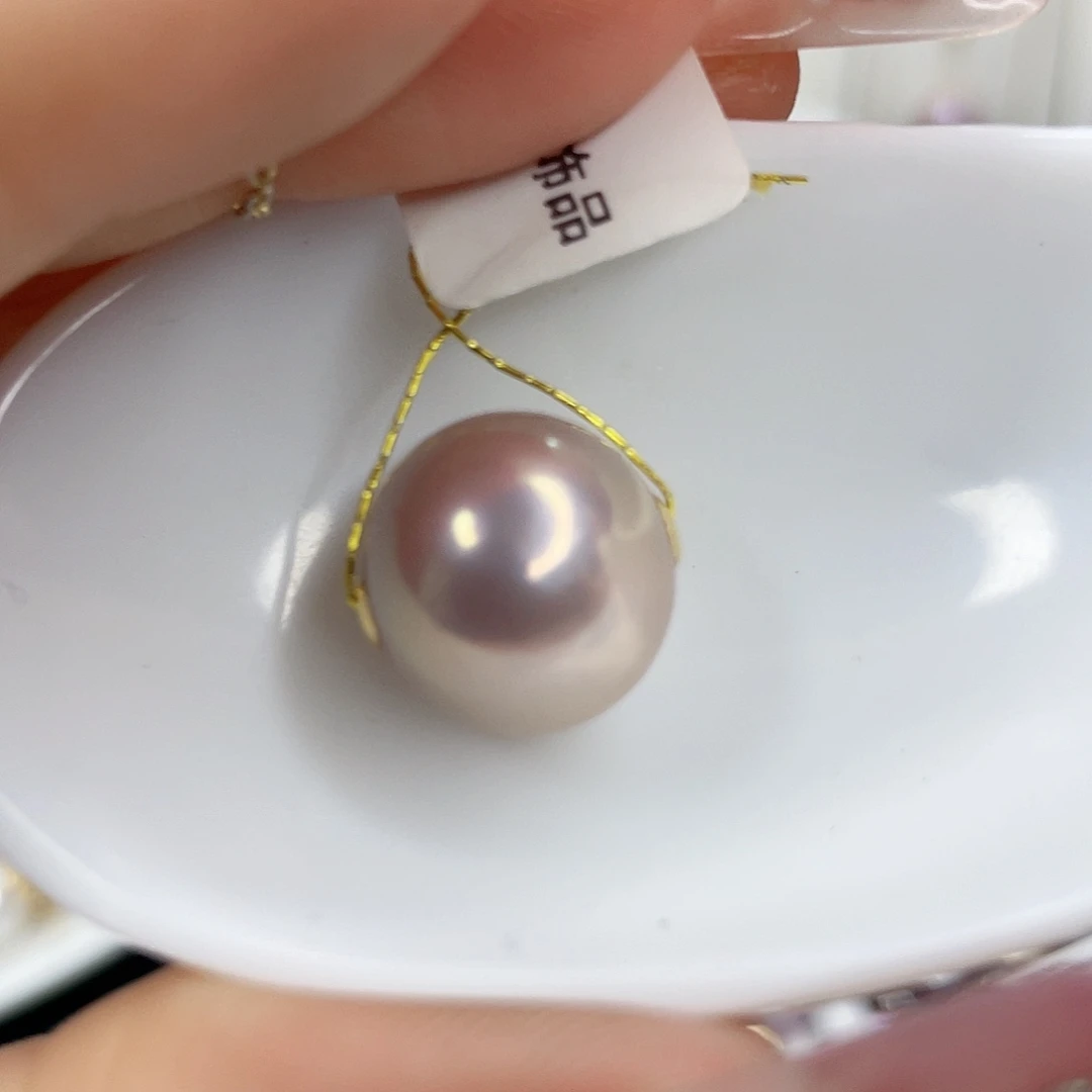 淡水珍珠18K金镶嵌吊坠(赠链)