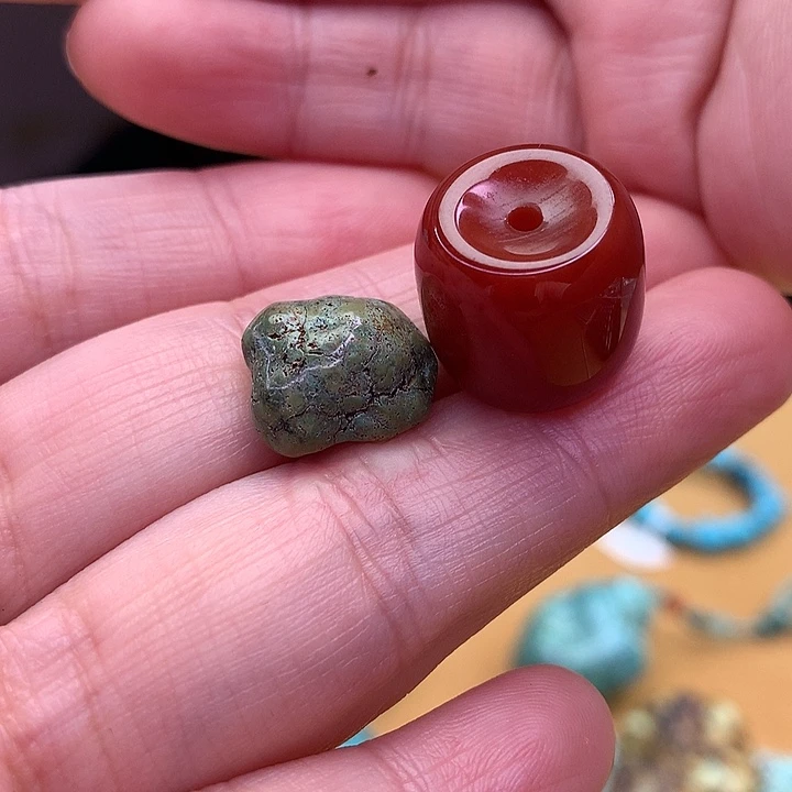 酱***油未镶嵌原矿玛瑙/玉髓
