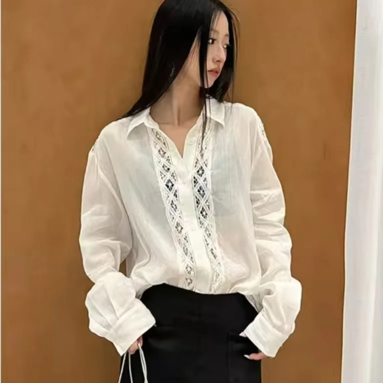 139-9-3750  春夏新款设计镂空拼接排扣长袖宽松衬衣上衣