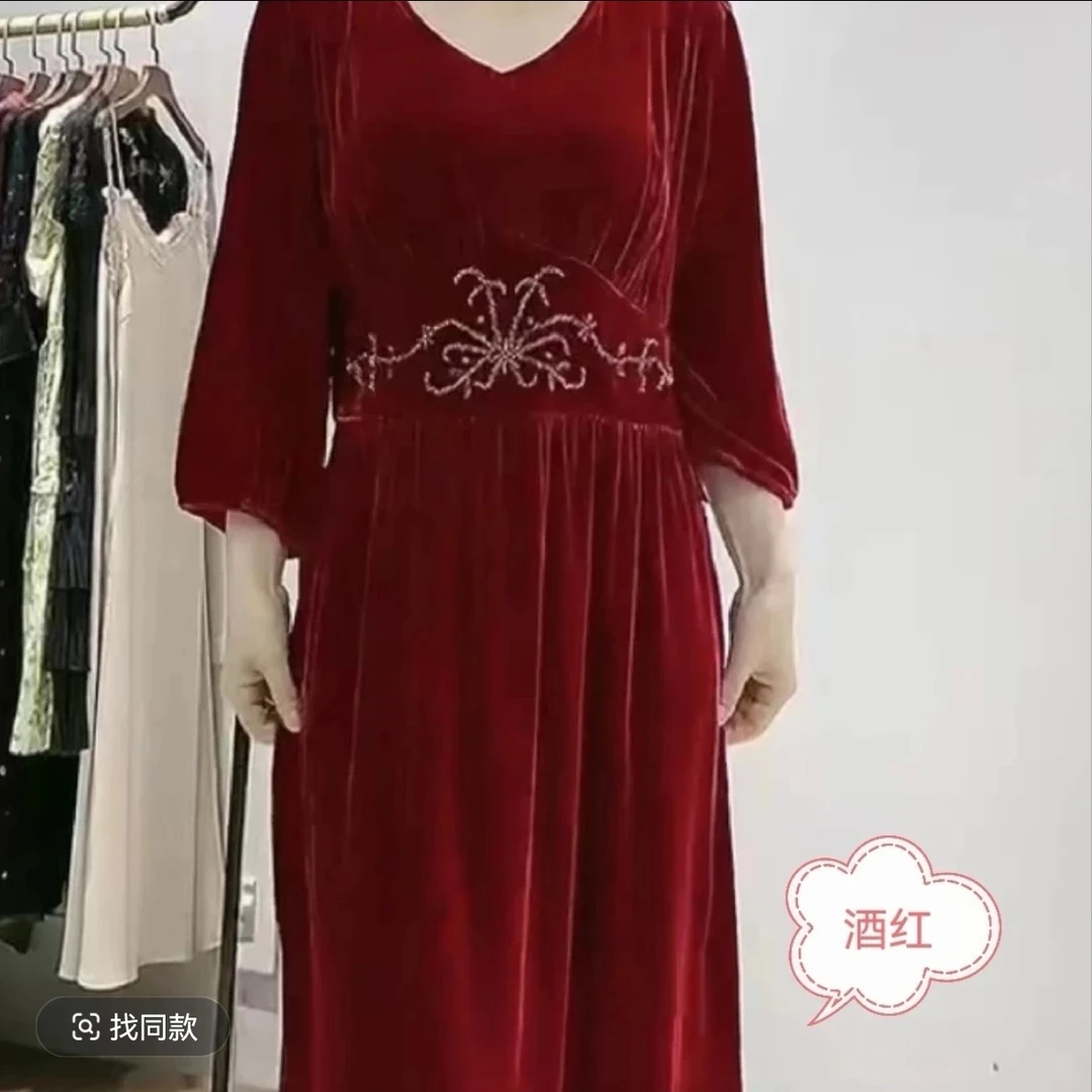 中老年大码桑蚕丝连衣裙时尚百搭尽显优雅