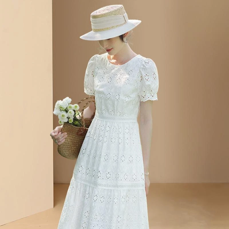 设计感精致原单女装夏2025新款潮流精致连衣裙子爆款时髦断码出口