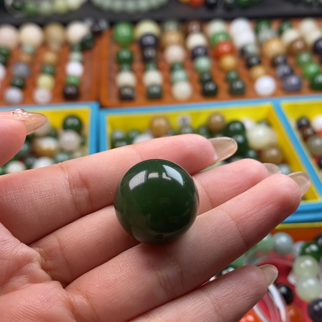 诶***哈和田玉未镶嵌珠宝奇石福利碧玉单珠z20