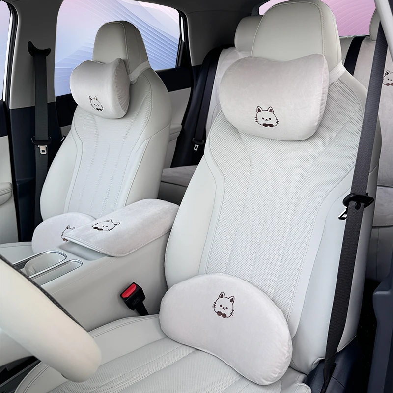 新款汽车毛绒头枕车内靠枕护颈枕萌趣可爱创意记忆棉车载座椅腰靠