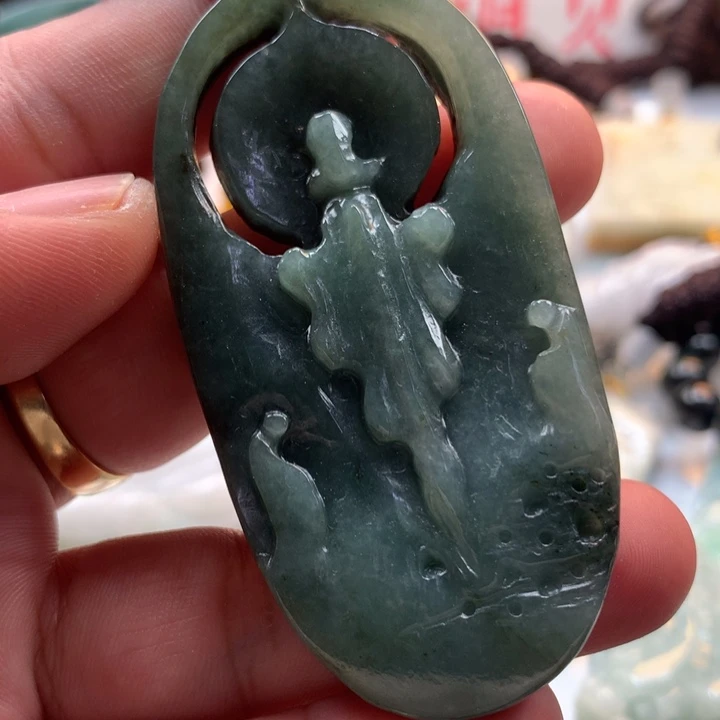 翡翠未镶嵌颈饰保真天然a货翡翠