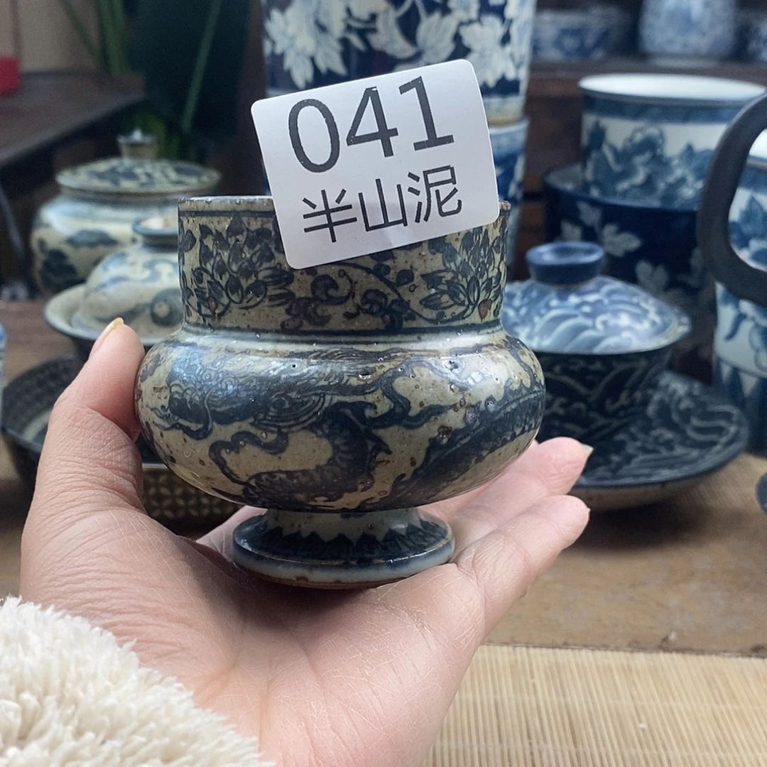 黄****记手工手绘青花陶瓷