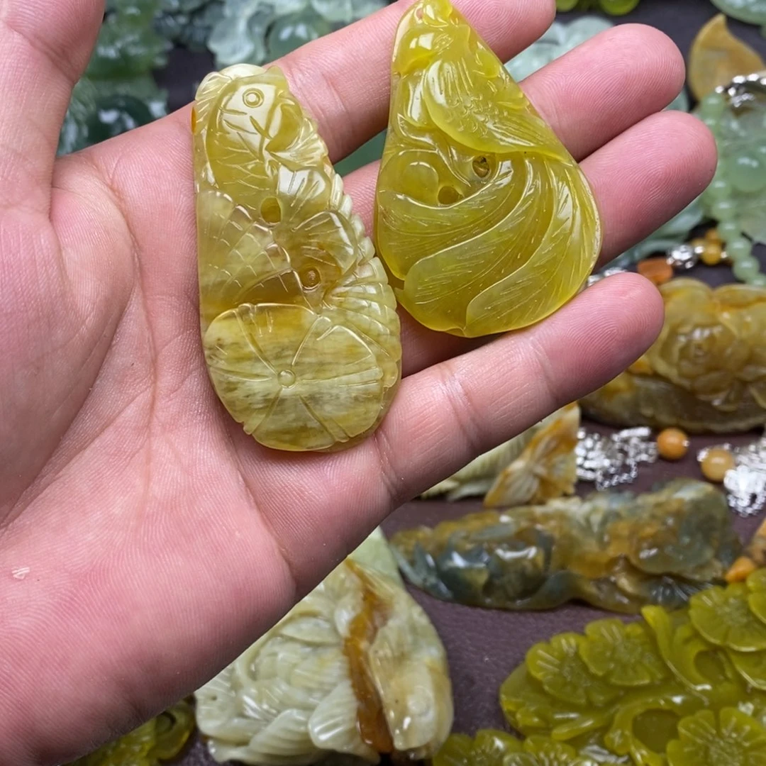 蛇纹石玉未镶嵌吊坠(不含链)