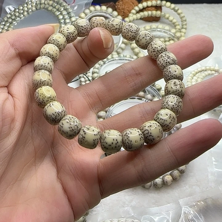 星月菩提手串原生态石玉料同枝果单圈