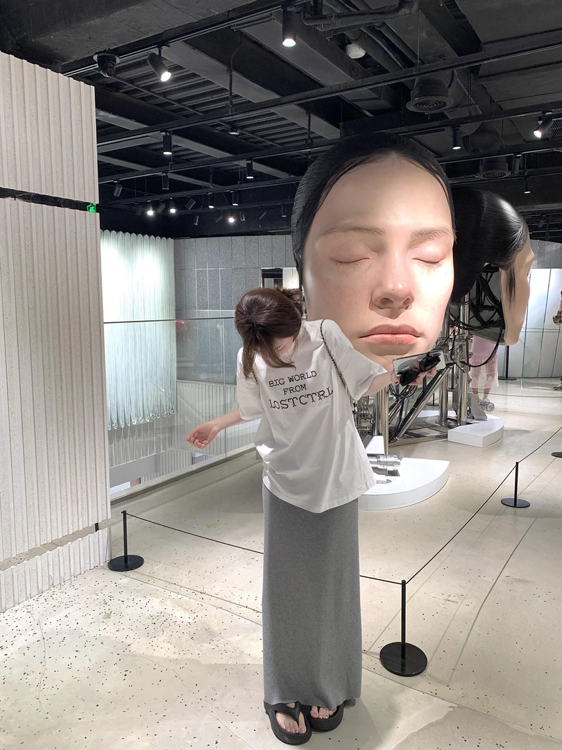 美式复古短袖女夏字母印花t恤oversize宽松版上衣灰色半身裙套装