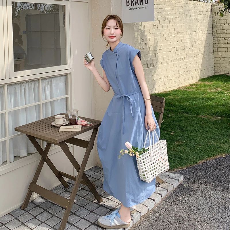 蓝色港风复古短袖连衣裙女夏季2025新款收腰显瘦超火好看长裙