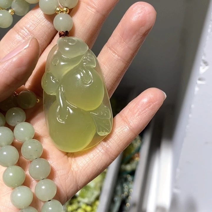 岫玉毛衣链未镶嵌