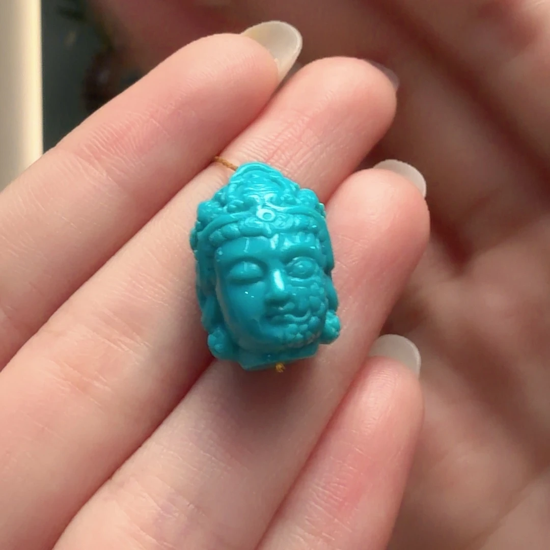 绿松石未镶嵌颈饰