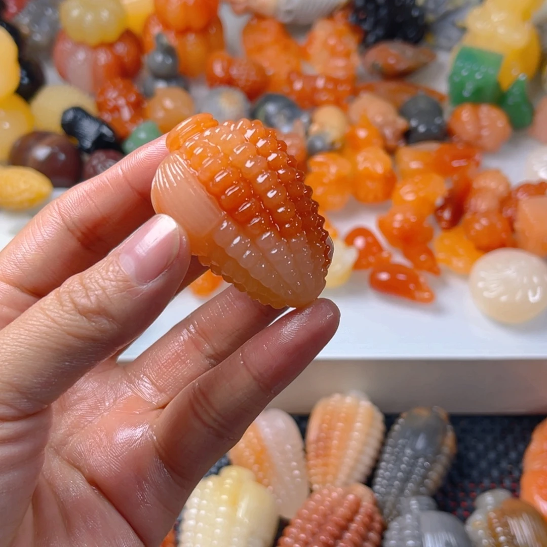 鱼***喵石英质玉（金丝玉）未镶嵌颈饰