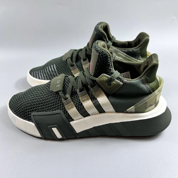 二手正品40码 Adidas 三叶草 男款 EQT 百搭运动休闲鞋