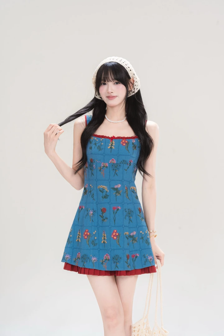 LOVEHEYNEW原创设计韩系重工刺绣提花洋裙少女吊带连衣裙5C1632