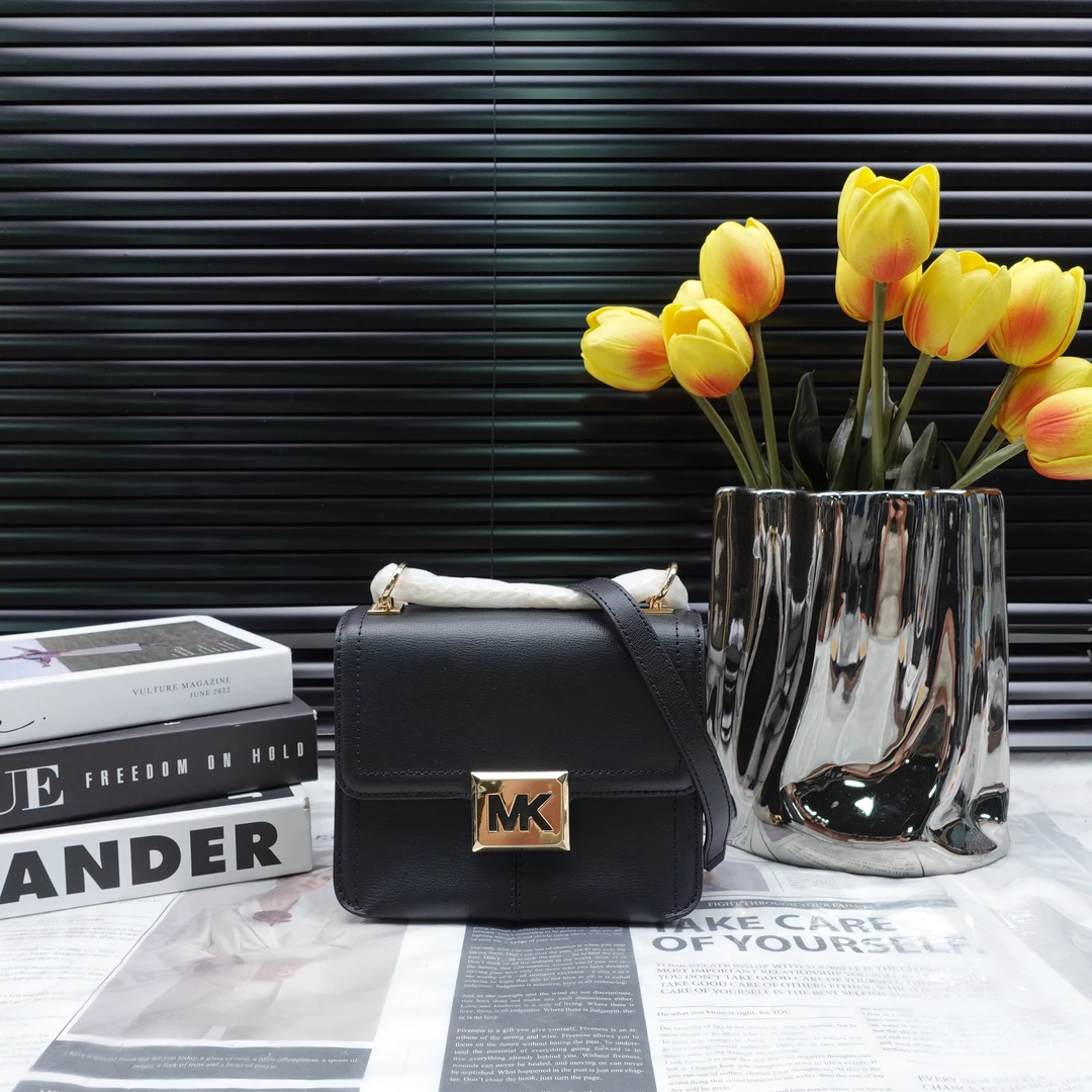 95新 MICHAEL KORS/迈克高仕 单肩包/T10238671