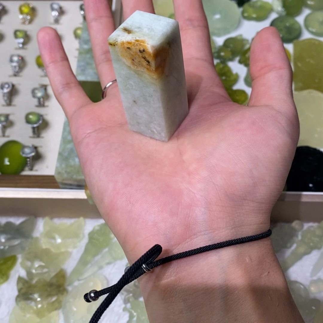 未镶嵌岫玉吊坠(不含链)51