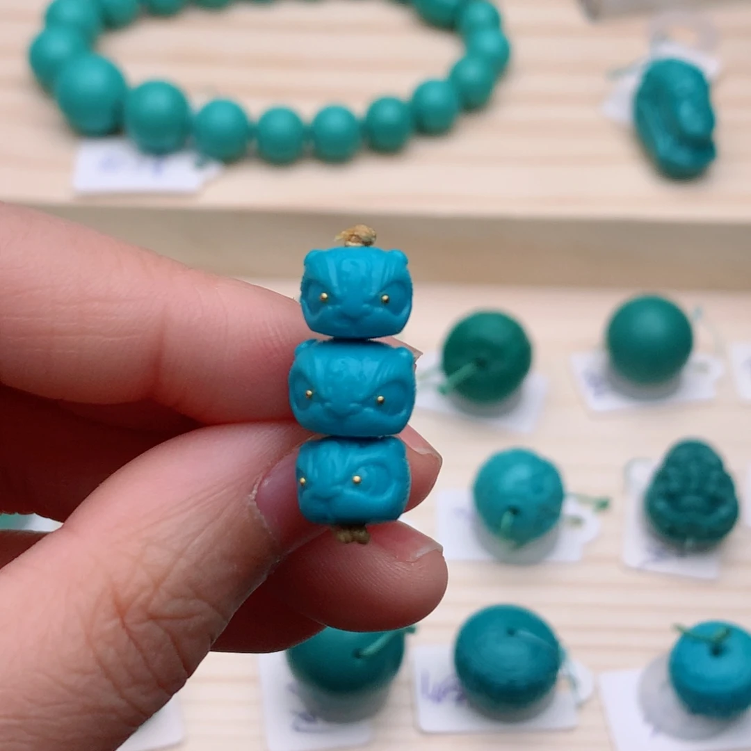 绿松石手链合金绿松石