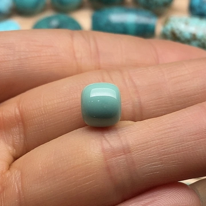 绿松石未镶嵌湖北原矿高瓷无优化绿松石